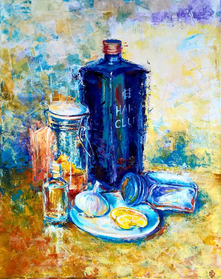 Whiskey with honey, garlic, salt and lemon